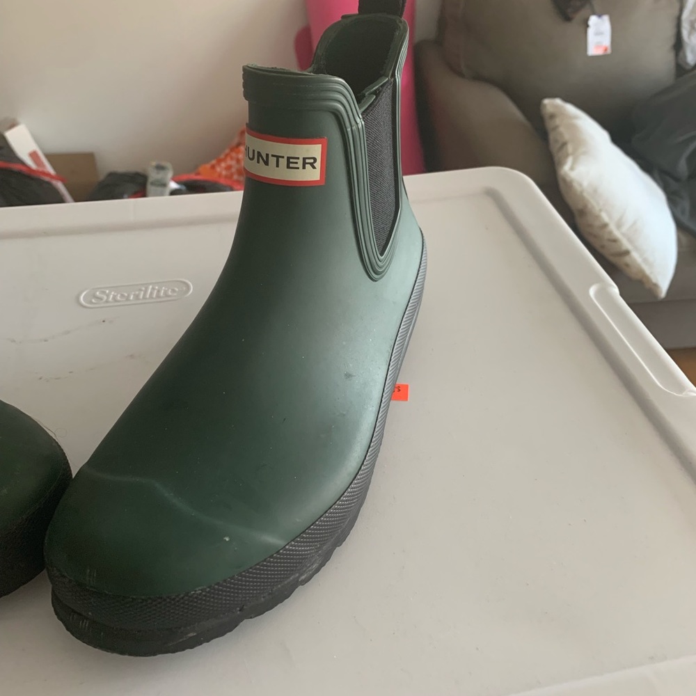 Hunter rain boots size 8